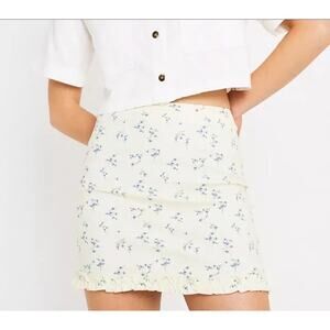 Urban Outfitters Womens Ashton Floral Ruffle Mini Skirt Medium Yellow Purple L‎